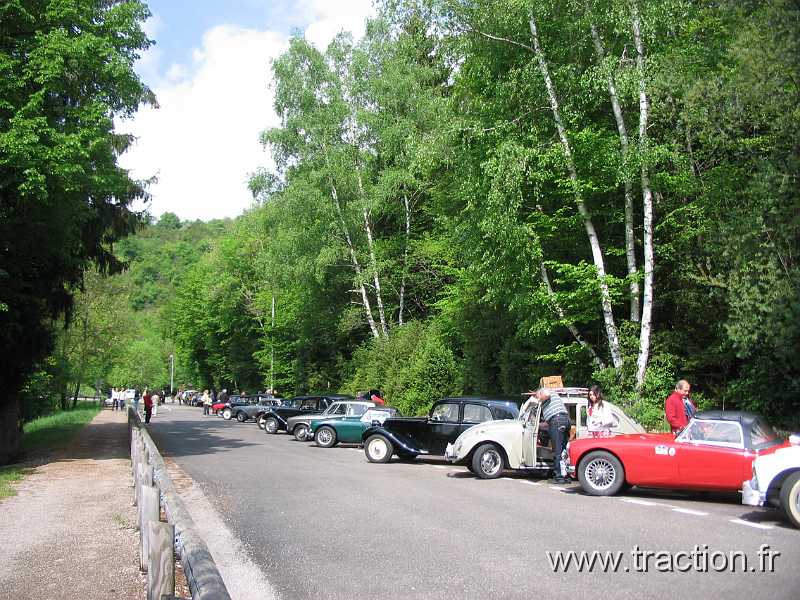 2011_CVAAM_35ans_12_Bateau-Mouche (8).JPG - 35 Ans du CVAAM, sortie dans le Doubs et le Jura, du 26 Avril au 1er Mai 2011, le Lac de Vouglans, déjeuner-croisière